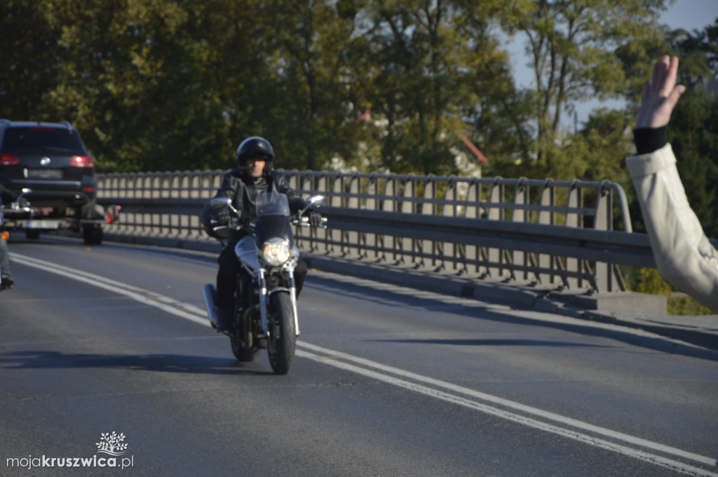Motocykliści na ulicach Kruszwicy