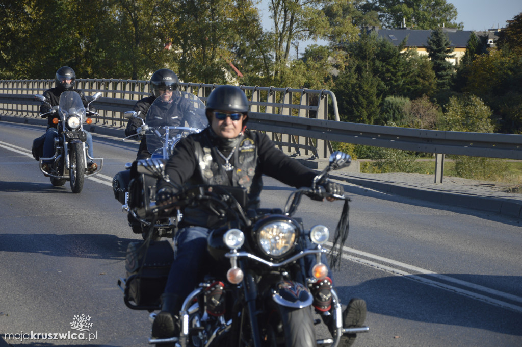 Motocykliści na ulicach Kruszwicy
