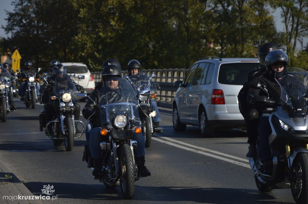 Motocykliści na ulicach Kruszwicy