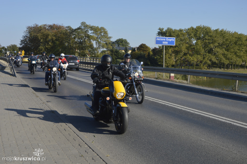 Motocykliści na ulicach Kruszwicy