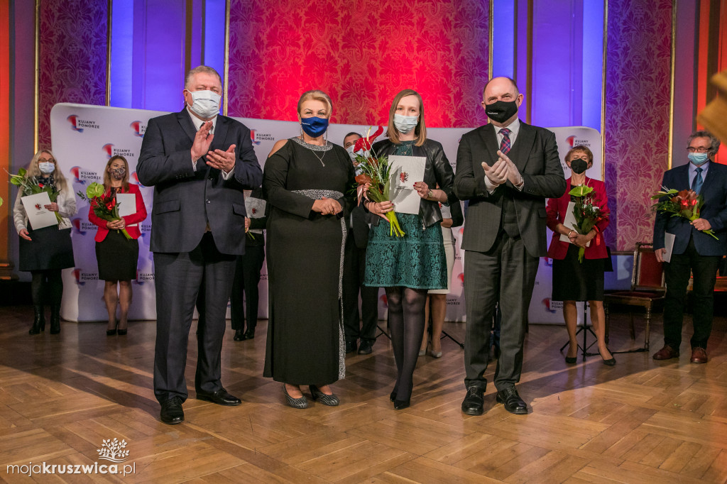 Ilona Dybicz z tytułem Kujawsko-Pomorskiego Lidera Edukacji, najlepszego z najlepszych w tej profesji