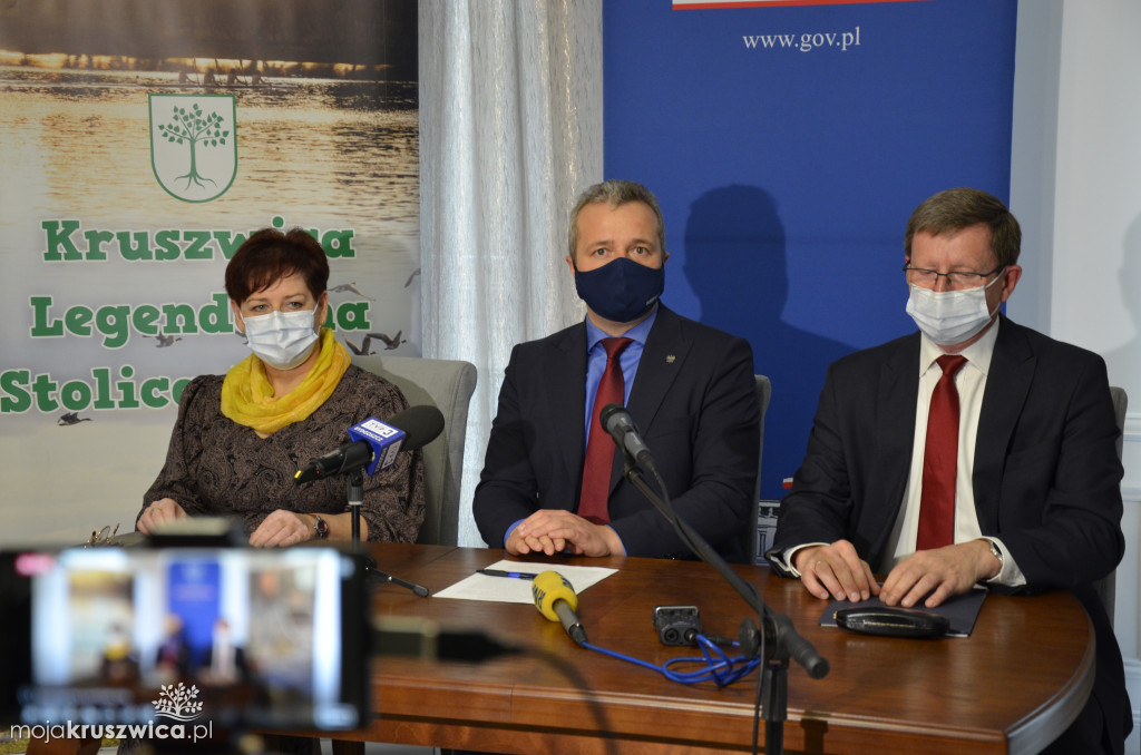 Podpisanie umowy na inwestycje w MYSIEJ WIEŻY