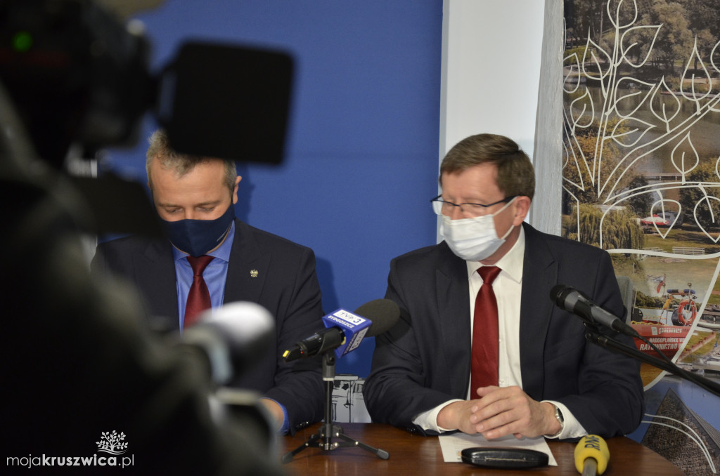 Podpisanie umowy na inwestycje w MYSIEJ WIEŻY