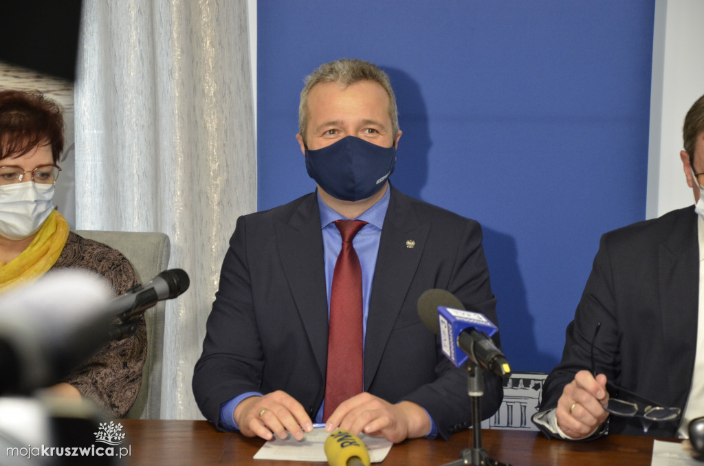 Podpisanie umowy na inwestycje w MYSIEJ WIEŻY