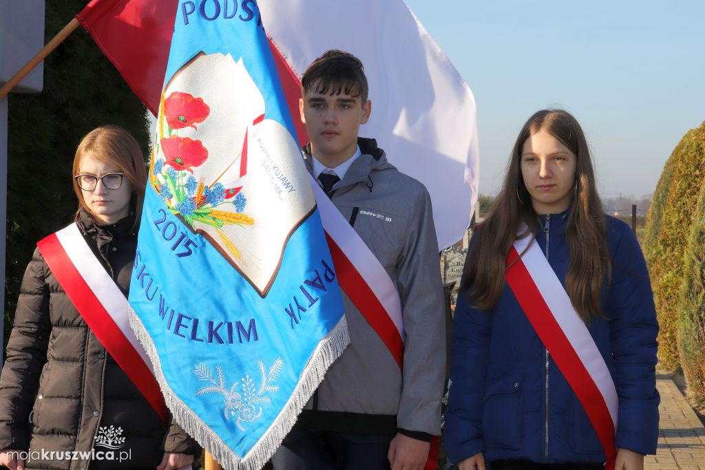 Społeczność Sławska Wielkiego na obchodach 11 Listopada