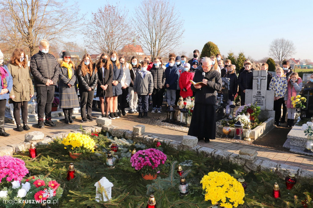 Społeczność Sławska Wielkiego na obchodach 11 Listopada