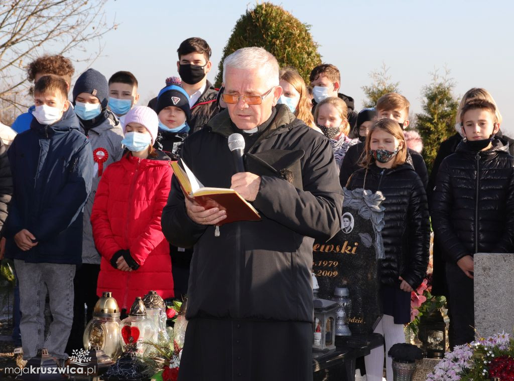 Społeczność Sławska Wielkiego na obchodach 11 Listopada