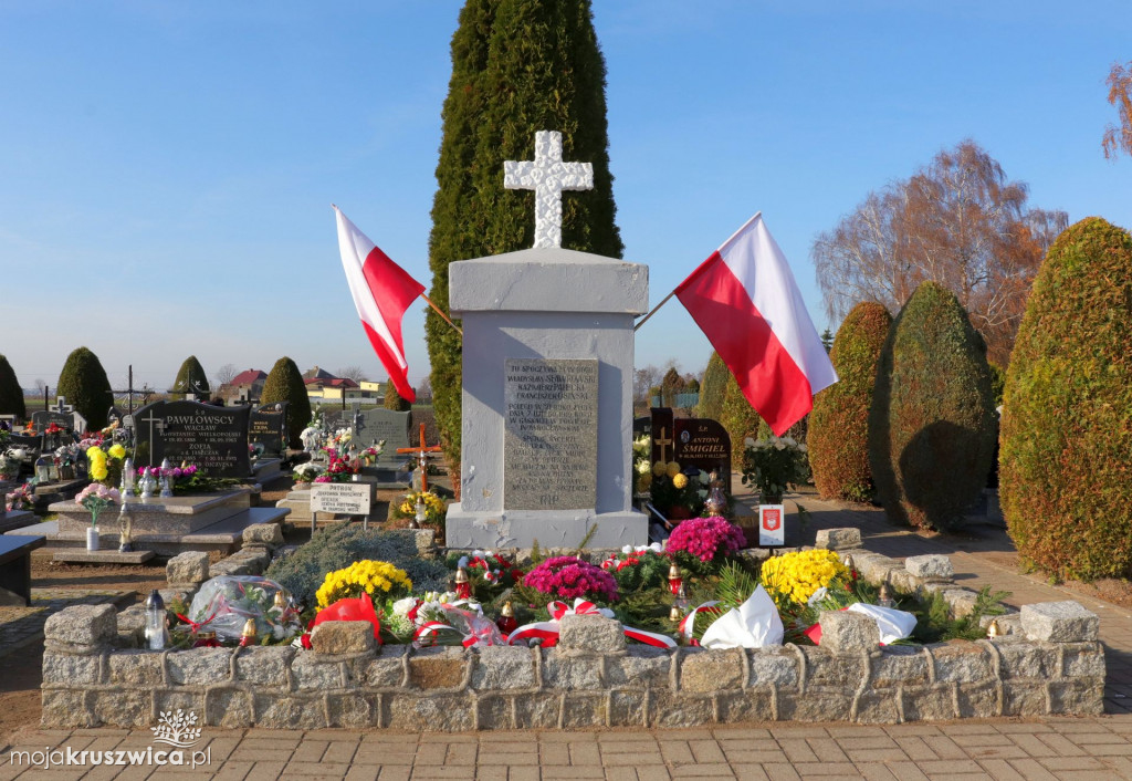 Społeczność Sławska Wielkiego na obchodach 11 Listopada