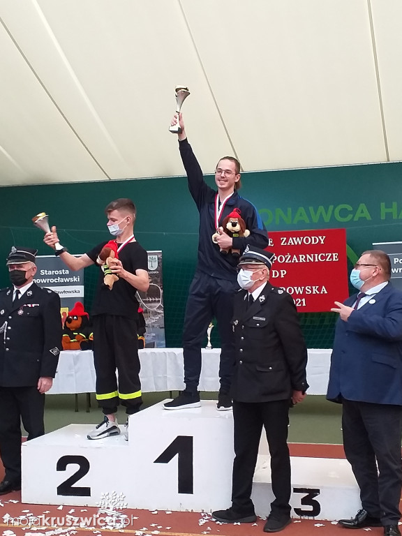 Wola Wapowska. IV Halowe Zawody Sportowo-Pożarnicze