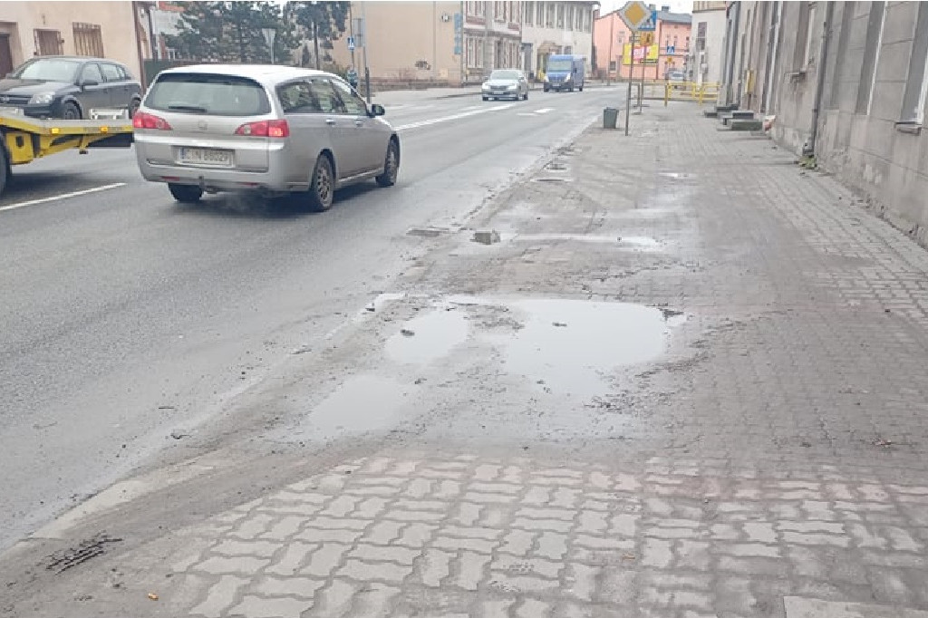 Kruszwica jest po prostu brudna. 