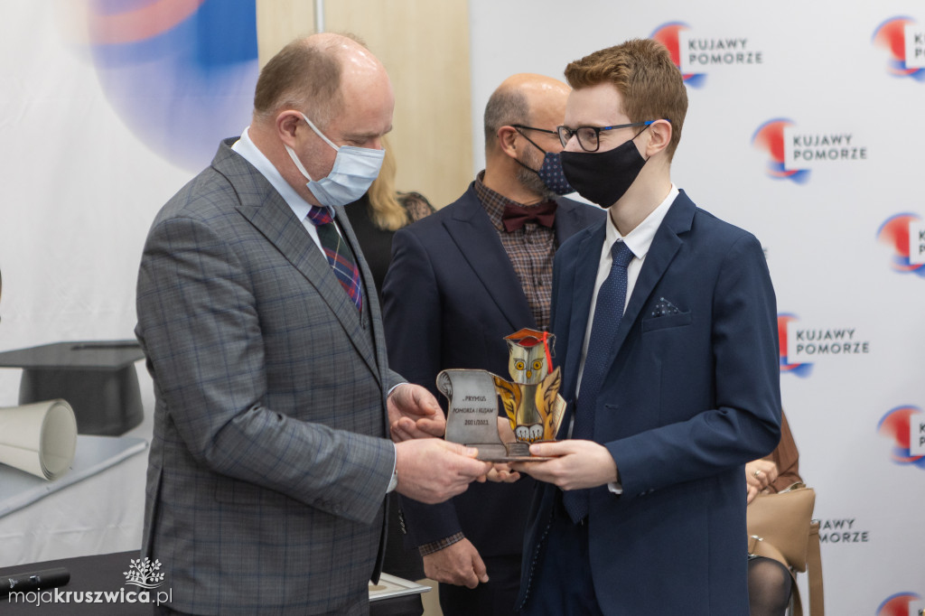 Prymusi Kujaw i Pomorza. Wśród nagrodzonych  uczeń Szkoły Podstawowej w Rusinowie