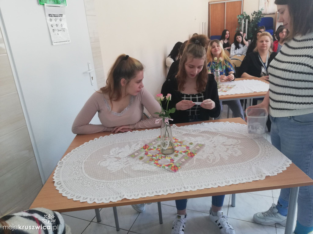 Powitali wiosnę i pożegnali zimę w kruszwickim MOW [ZDJĘCIA]