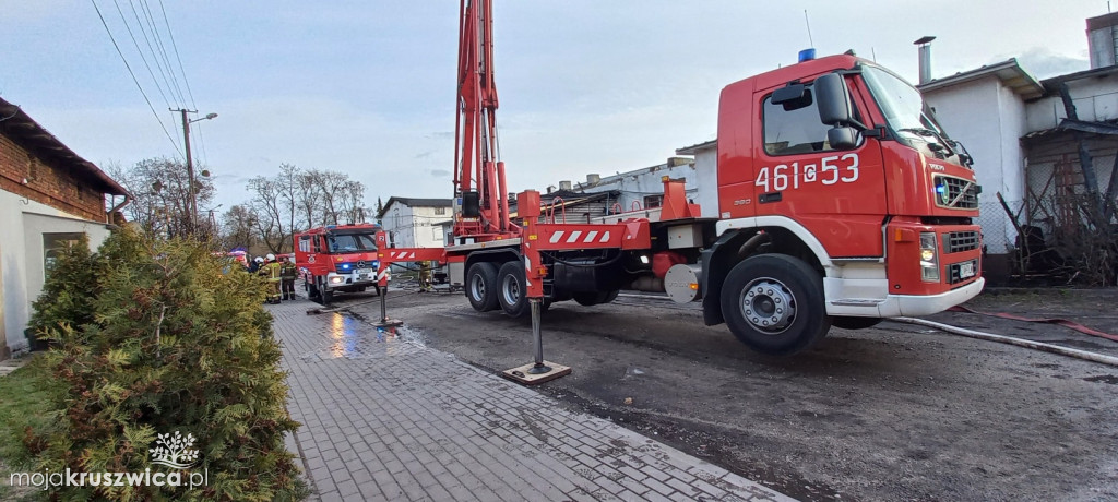 Rożniaty. Tak wyglądał pożar dachu lokalnej masarni [ZDJĘCIA]