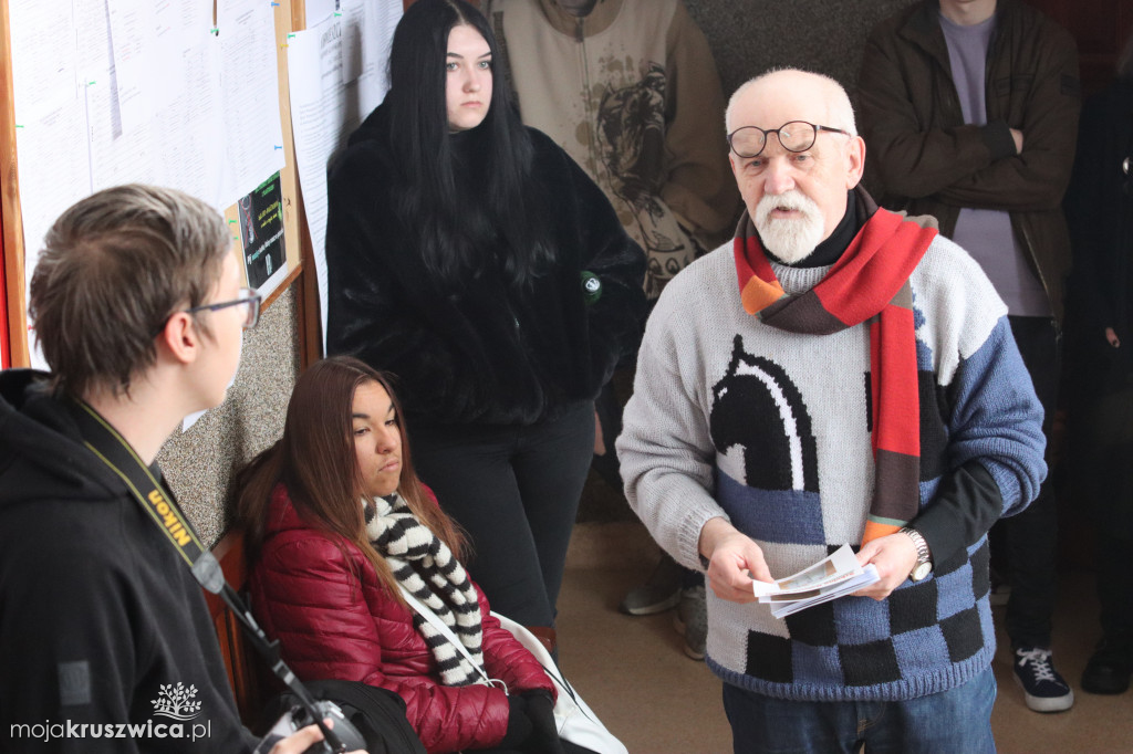 Nowa wystawa Szkolnej Galerii Sztuki w inowrocławskim rzemiośle [ZDJĘCIA]