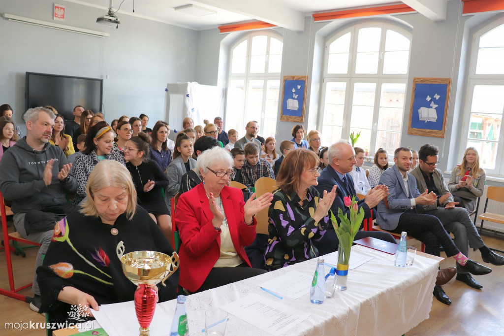  Racice: Pod Kruszwicą odbył się konkurs pięknego czytania. Zobaczcie zdjęcia!