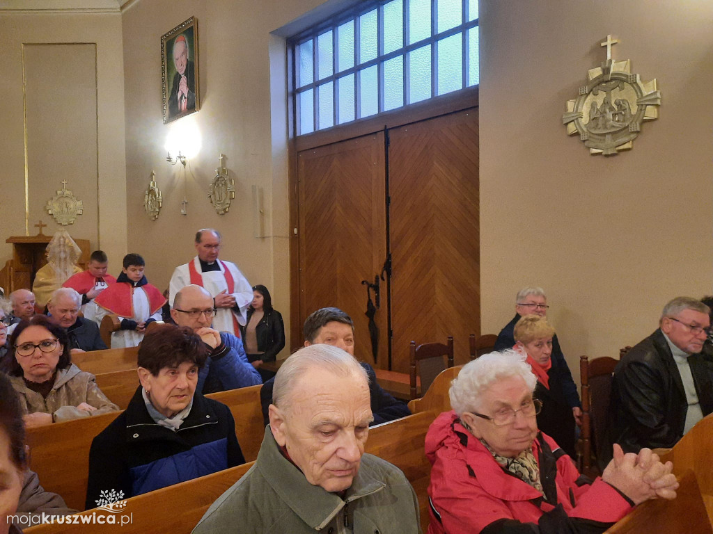  Za nami Liturgia Męki Pańskiej. Tak obchodzili ją kruszwiczanie [ZDJĘCIA]