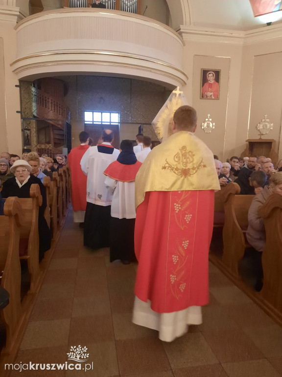  Za nami Liturgia Męki Pańskiej. Tak obchodzili ją kruszwiczanie [ZDJĘCIA]