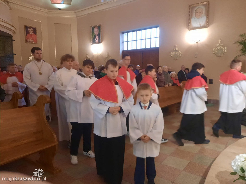  Za nami Liturgia Męki Pańskiej. Tak obchodzili ją kruszwiczanie [ZDJĘCIA]