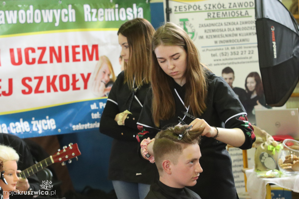 Szkoły z Kruszwicy, Inowrocławia i regionu na targach edukacyjnych [FOTO]