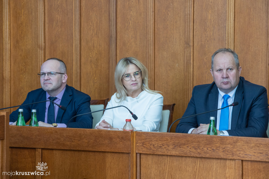 Sejmik udzielił wotum zaufania i absolutorium zarządowi województwa