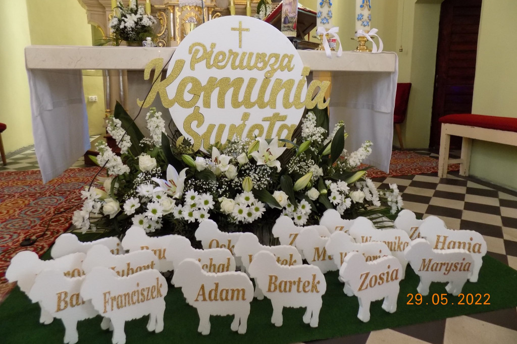Chełmce. Dzieci przystąpiły do I Komunii Świętej [ZDJĘCIA]