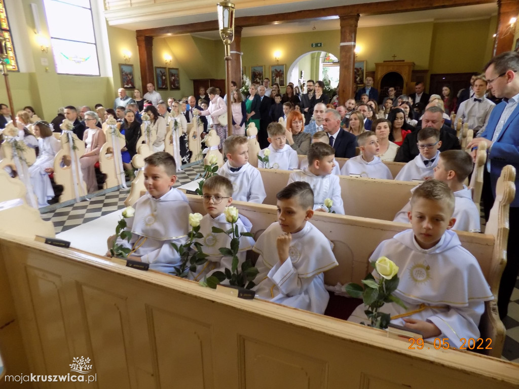 Chełmce. Dzieci przystąpiły do I Komunii Świętej [ZDJĘCIA]