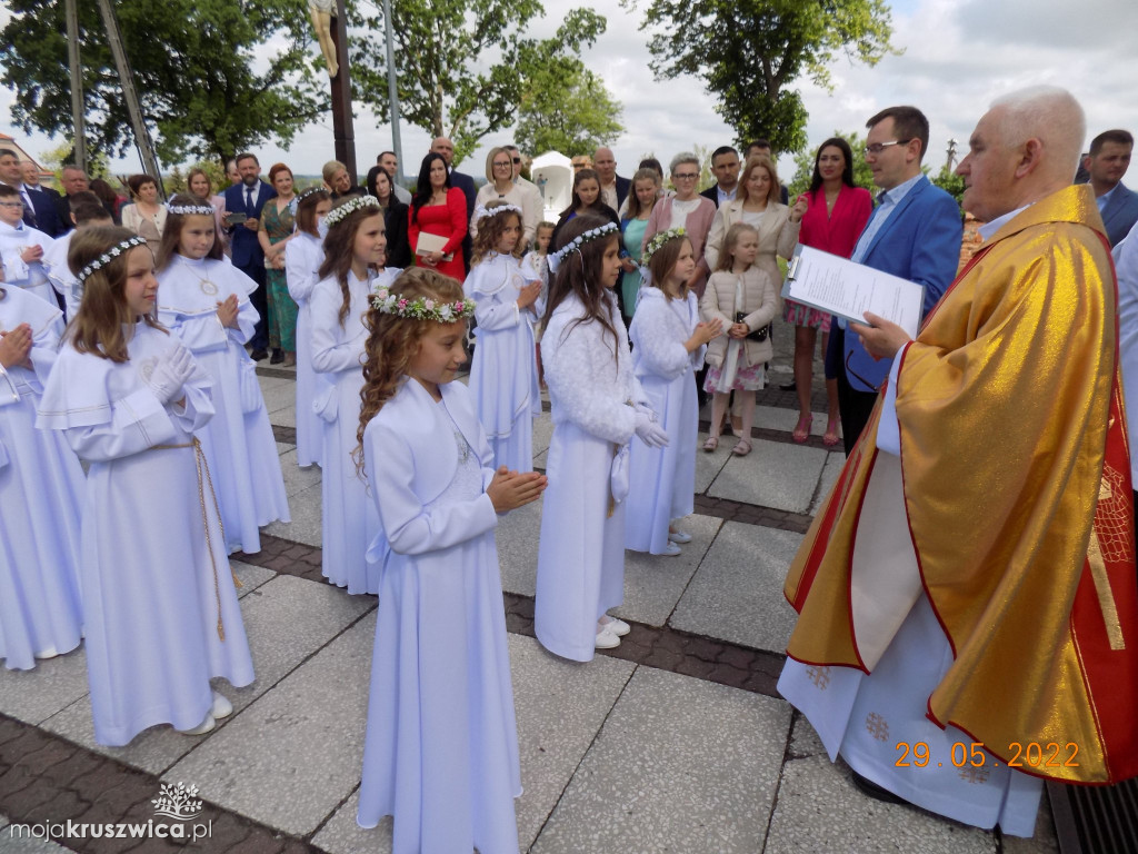 Chełmce. Dzieci przystąpiły do I Komunii Świętej [ZDJĘCIA]