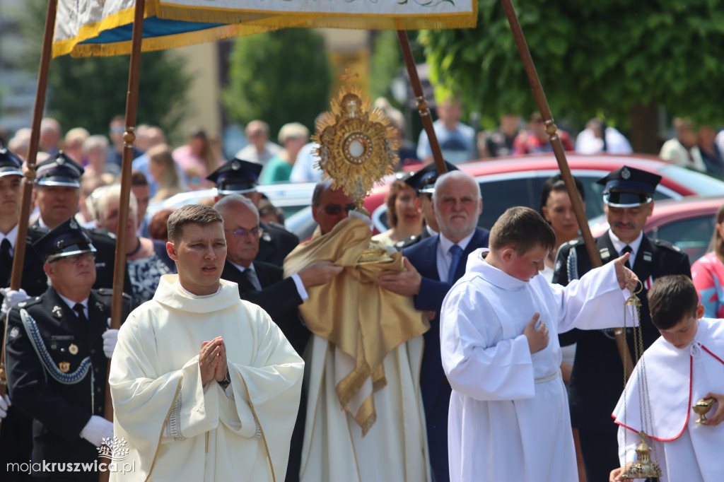 Procesja Bożego Ciała w parafii św. Teresy od Dzieciątka Jezus