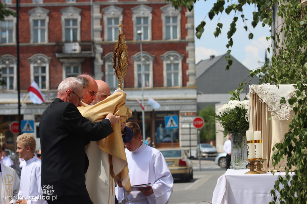 Procesja Bożego Ciała w parafii św. Teresy od Dzieciątka Jezus