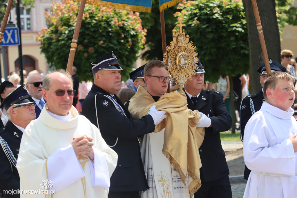 Procesja Bożego Ciała w parafii św. Teresy od Dzieciątka Jezus