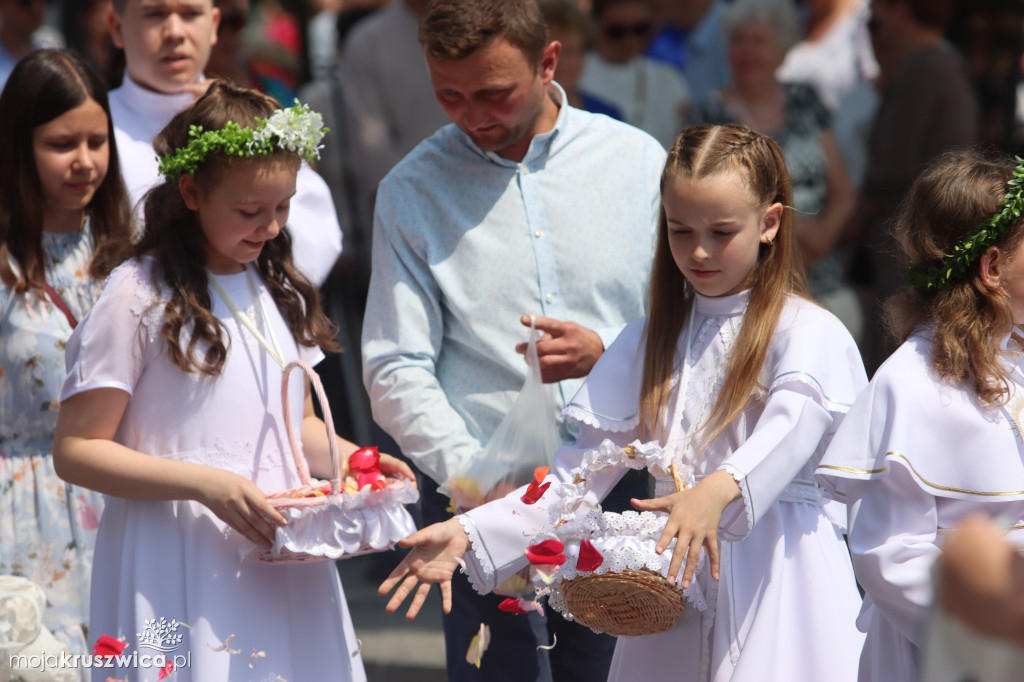 Procesja Bożego Ciała w parafii św. Teresy od Dzieciątka Jezus