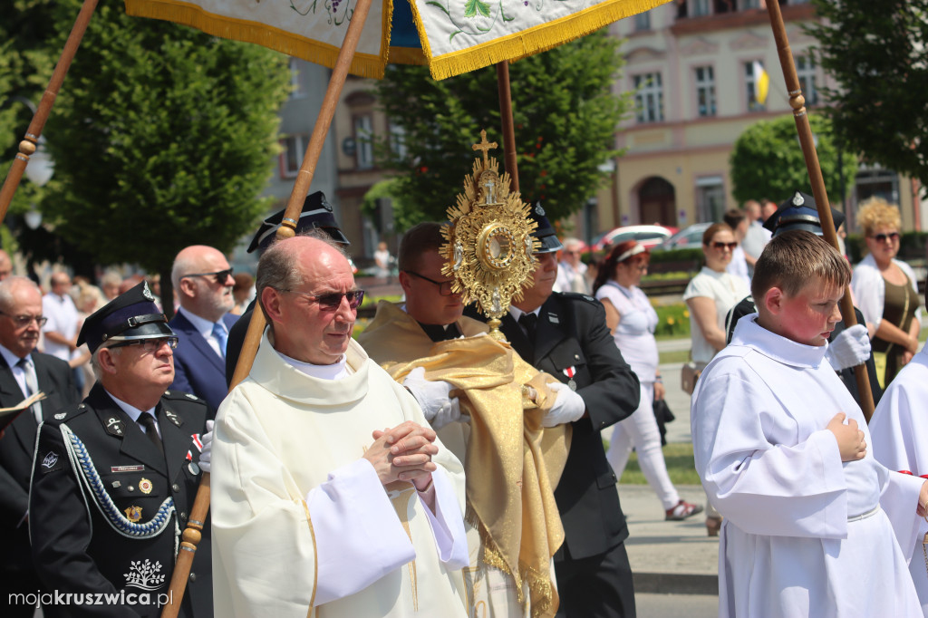 Procesja Bożego Ciała w parafii św. Teresy od Dzieciątka Jezus