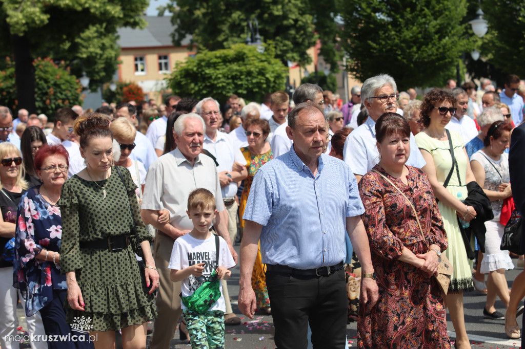 Procesja Bożego Ciała w parafii św. Teresy od Dzieciątka Jezus
