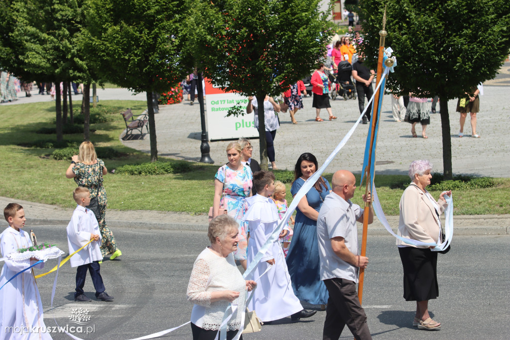 Procesja Bożego Ciała w parafii św. Teresy od Dzieciątka Jezus