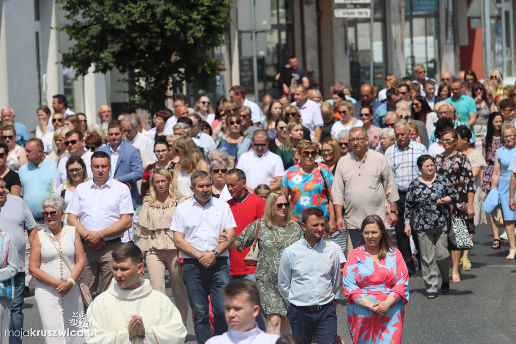 Procesja Bożego Ciała w parafii św. Teresy od Dzieciątka Jezus