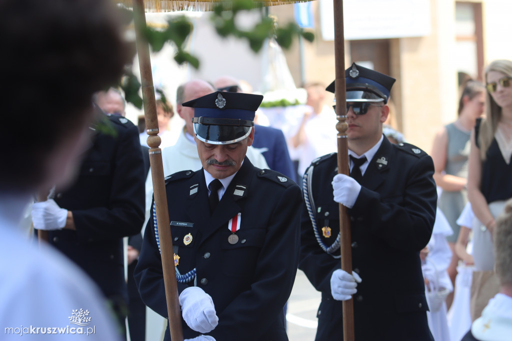 Procesja Bożego Ciała w parafii św. Teresy od Dzieciątka Jezus