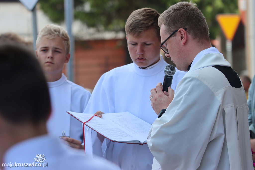 Procesja Bożego Ciała w parafii św. Teresy od Dzieciątka Jezus