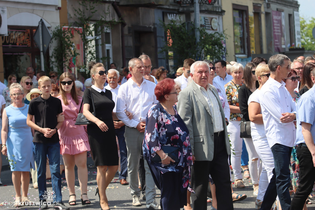 Procesja Bożego Ciała w parafii św. Teresy od Dzieciątka Jezus