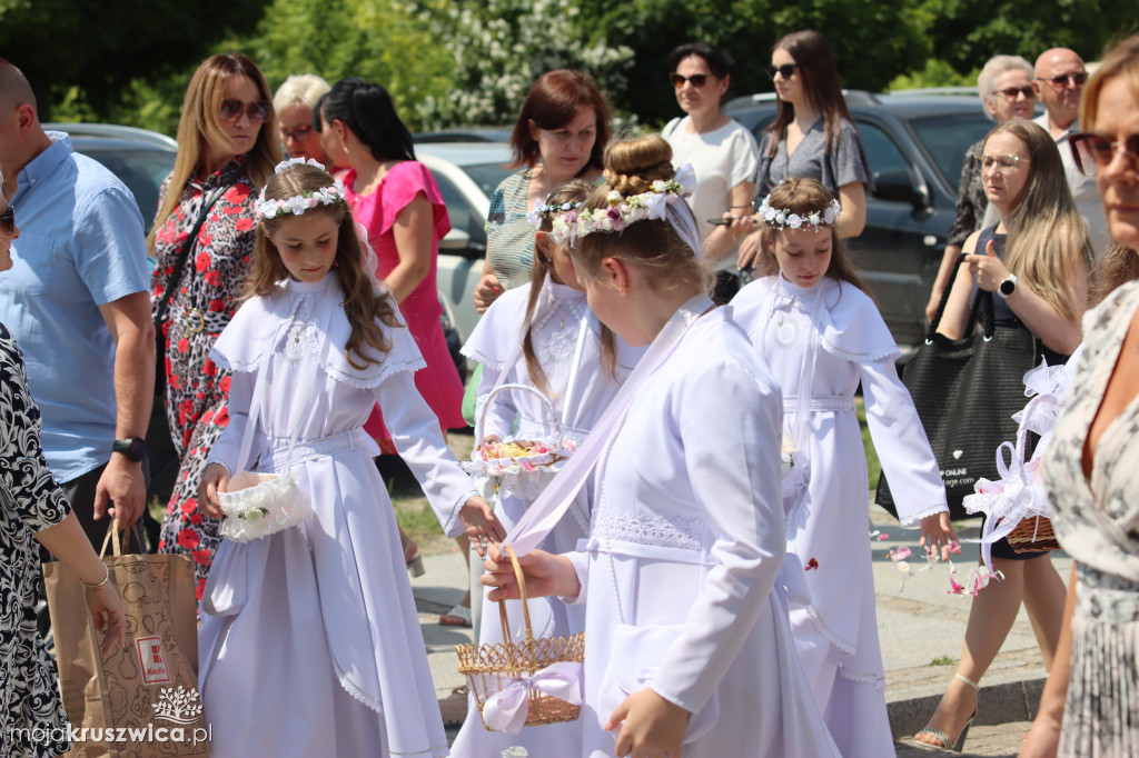 Procesja Bożego Ciała w kruszwickiej kolegiacie
