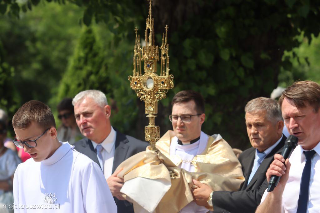 Procesja Bożego Ciała w kruszwickiej kolegiacie
