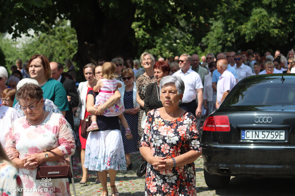 Procesja Bożego Ciała w kruszwickiej kolegiacie