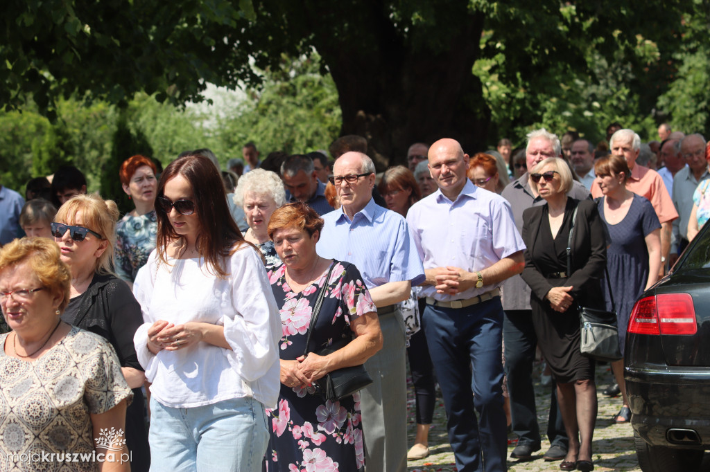 Procesja Bożego Ciała w kruszwickiej kolegiacie