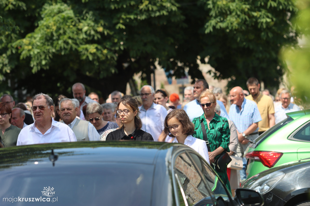 Procesja Bożego Ciała w kruszwickiej kolegiacie