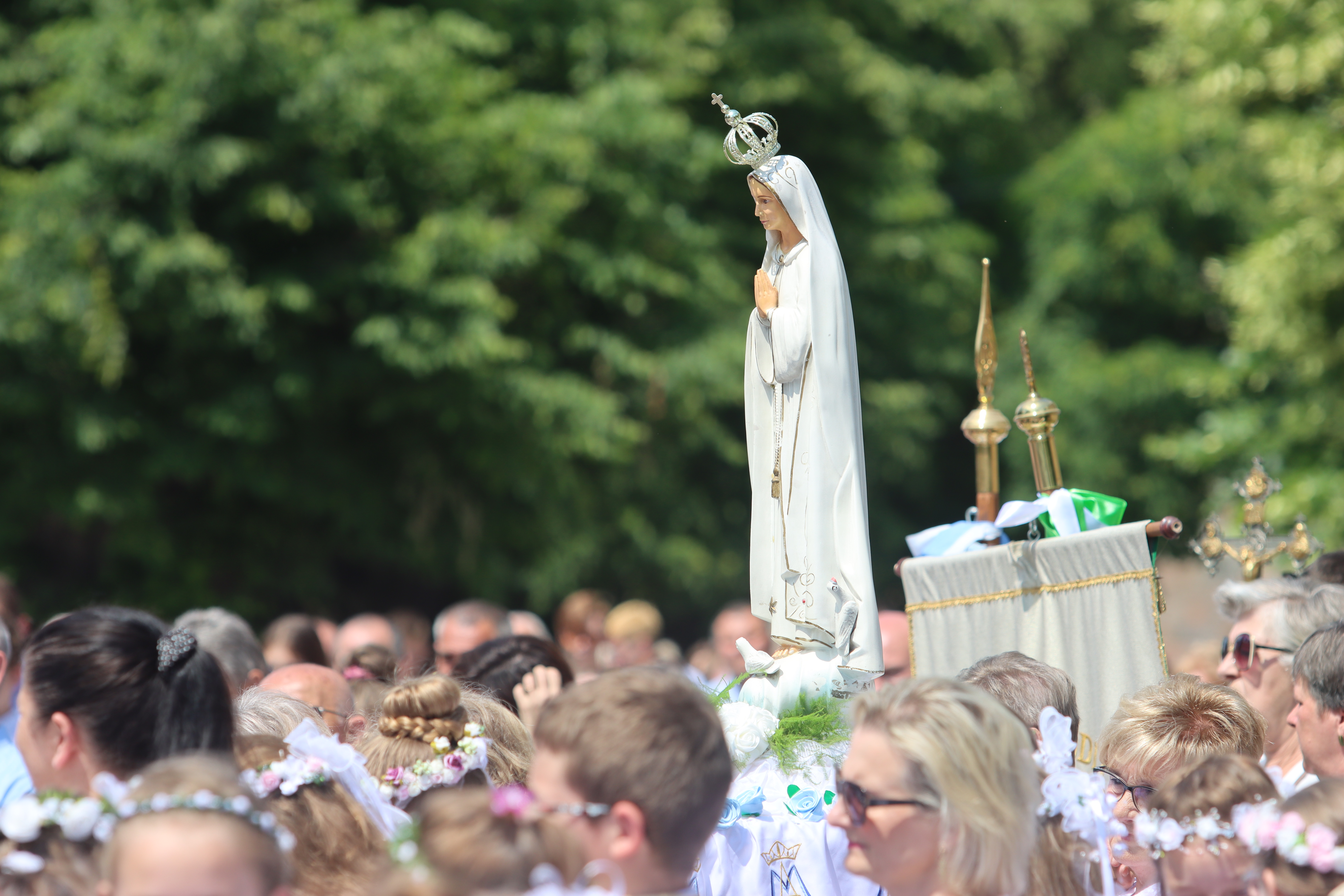 Procesja Bożego Ciała w kruszwickiej kolegiacie