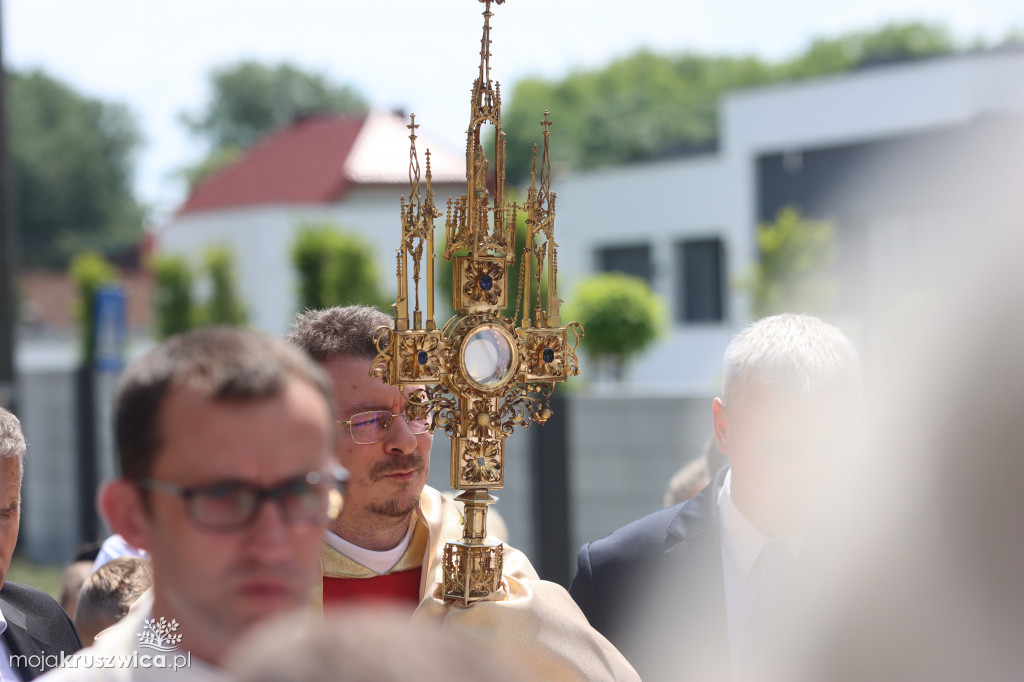 Procesja Bożego Ciała w kruszwickiej kolegiacie