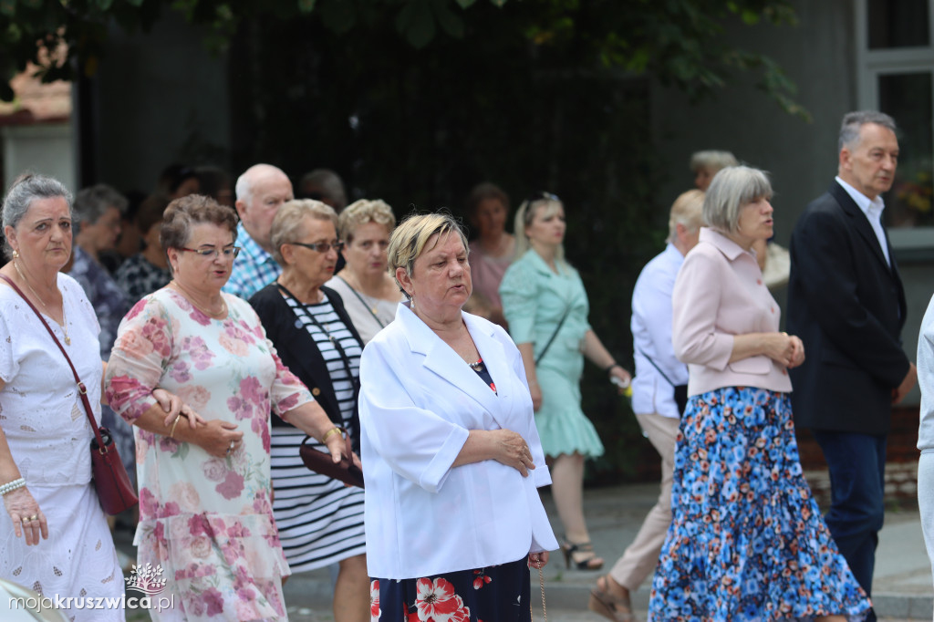 Procesja Bożego Ciała w kruszwickiej kolegiacie