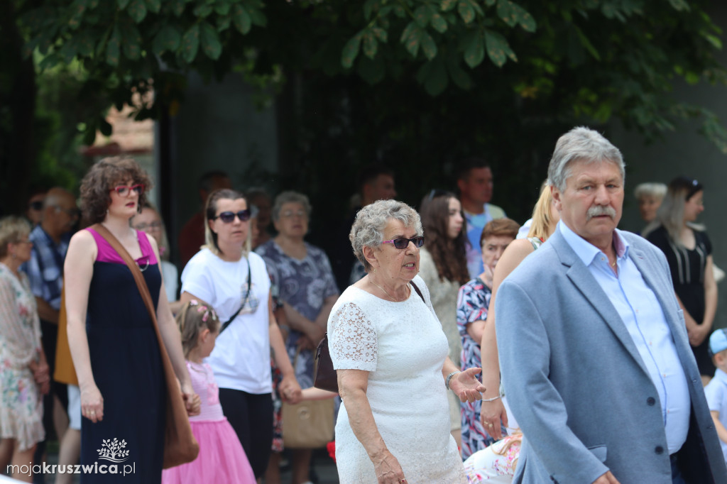 Procesja Bożego Ciała w kruszwickiej kolegiacie