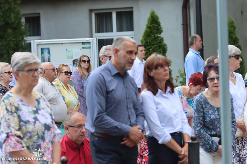 Procesja Bożego Ciała w kruszwickiej kolegiacie