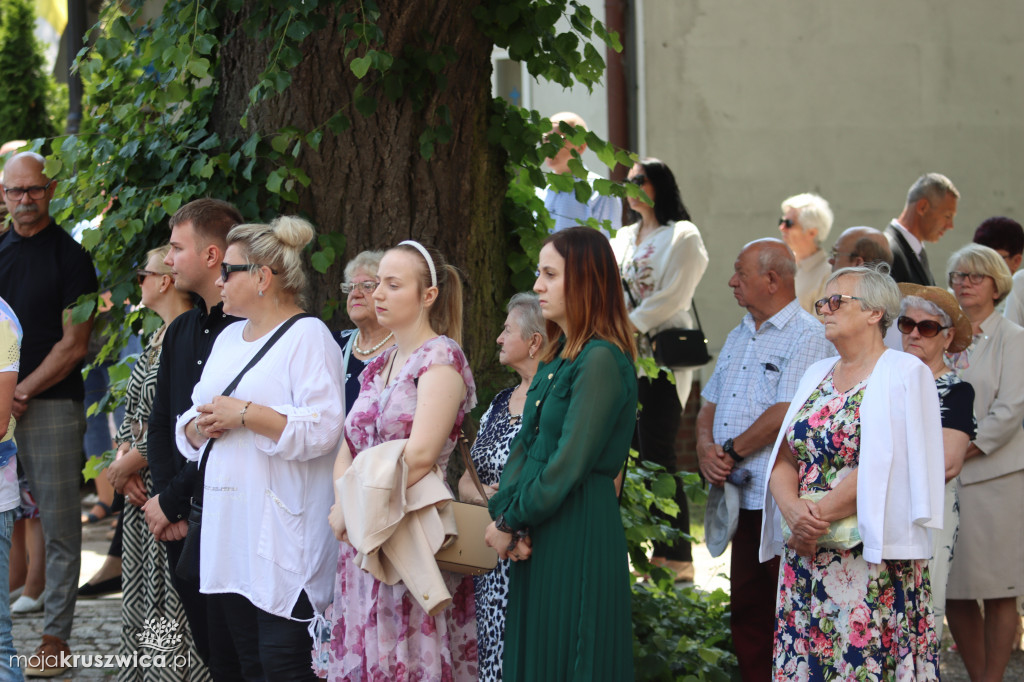 Procesja Bożego Ciała w kruszwickiej kolegiacie