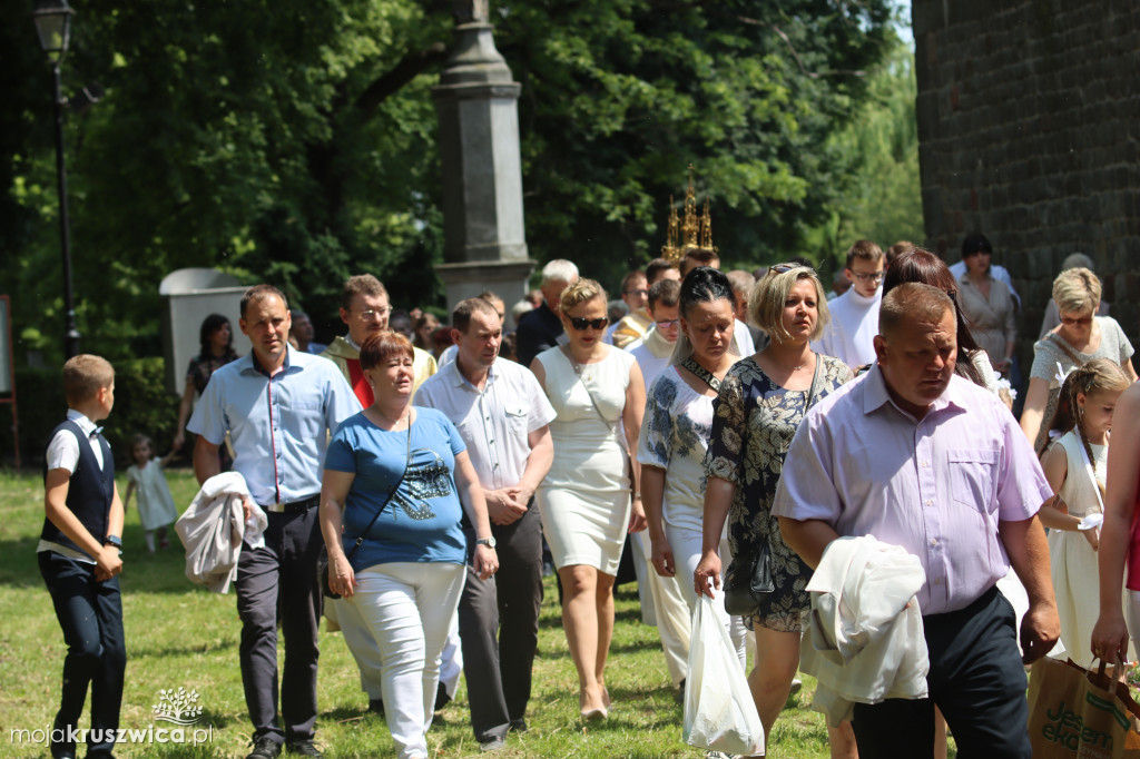 Procesja Bożego Ciała w kruszwickiej kolegiacie